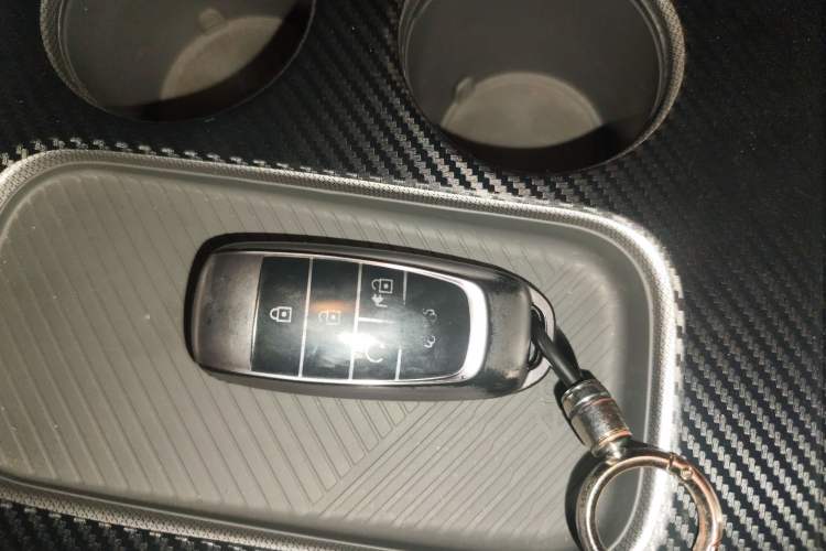 Used AION Y 2023 Younger
