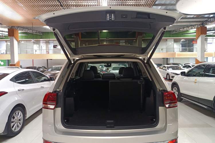 Used Volkswagen Teramont 2020 380TSI Four-Wheel Drive Luxury Version China VI Standard Trunk