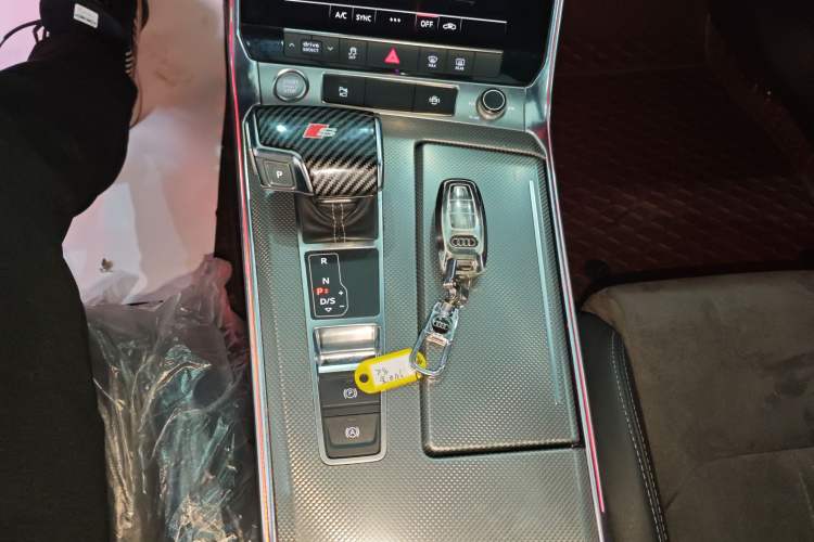 Used Audi A6L 2019 40 TFSI Luxury Dynamic Model
