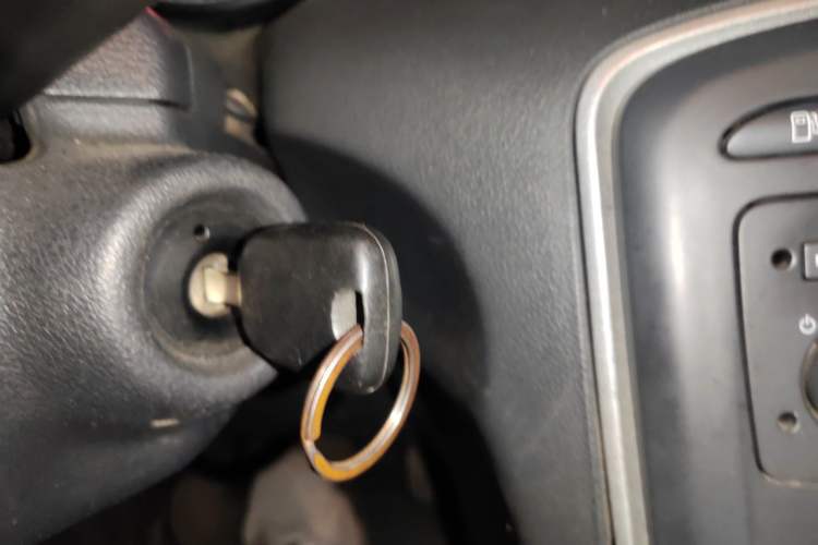 Used Peugeot 308 2012 1.6L Manual YouShang Edition
