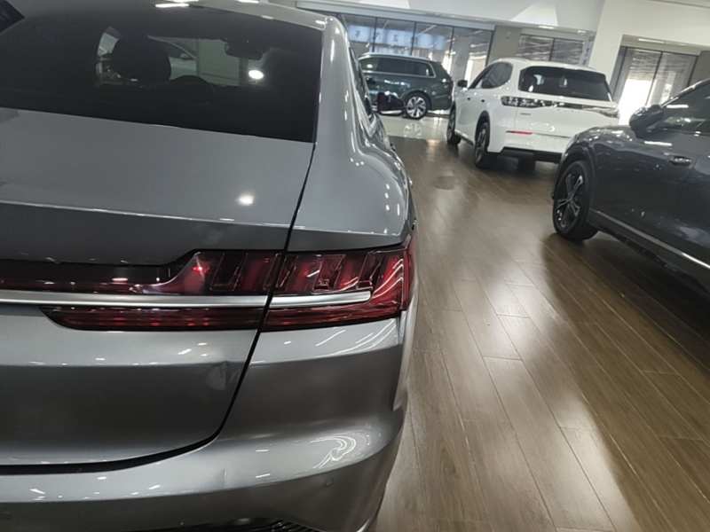 Used BYD Han 2020 EV Four-Wheel Drive High-Performance Flagship Model — 7