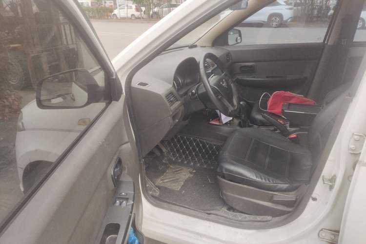 Used Wuling Hongguang 2015 1.2L S Base Model China V Standard