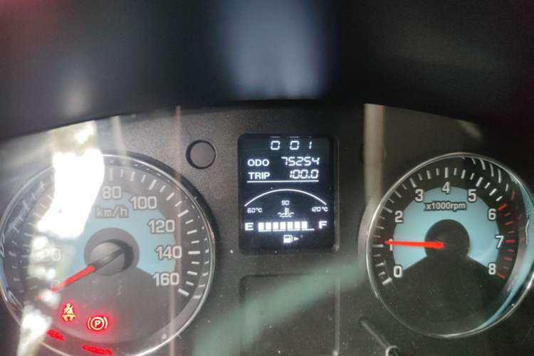 Used Jinbei New Hiace X30L 2021 1.5L Wealth Edition Bus Non-Air-Conditioned China VI Standard SWC15M Odometer Close Up