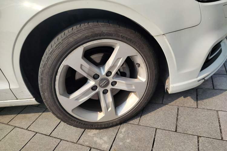 Used Audi A3 2019 Limousine 35 TFSI Ambition China V