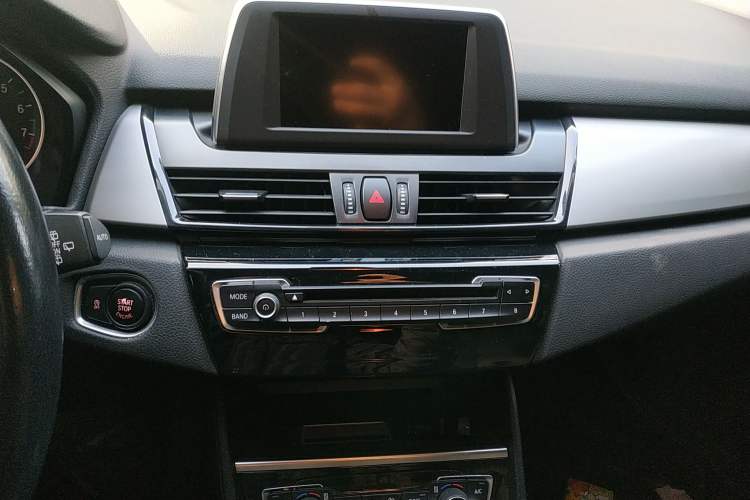 Used BMW 2 Series Gran Tourer 2015 218i Leading Model