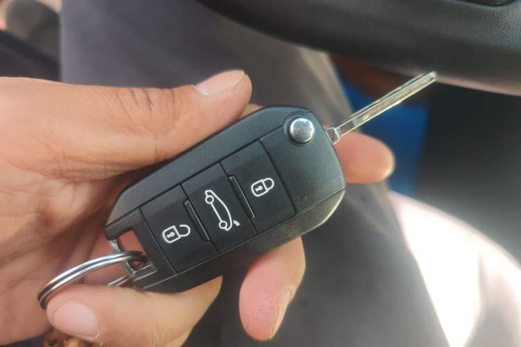 Used Peugeot 408 2016 1.6T Automatic Luxury Edition