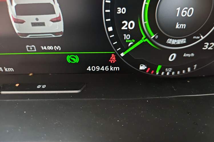 Used Volkswagen Tayron 2019 Teramont Edition 280TSI Two-Wheel Drive Luxury Model China VI Standard Odometer Close Up