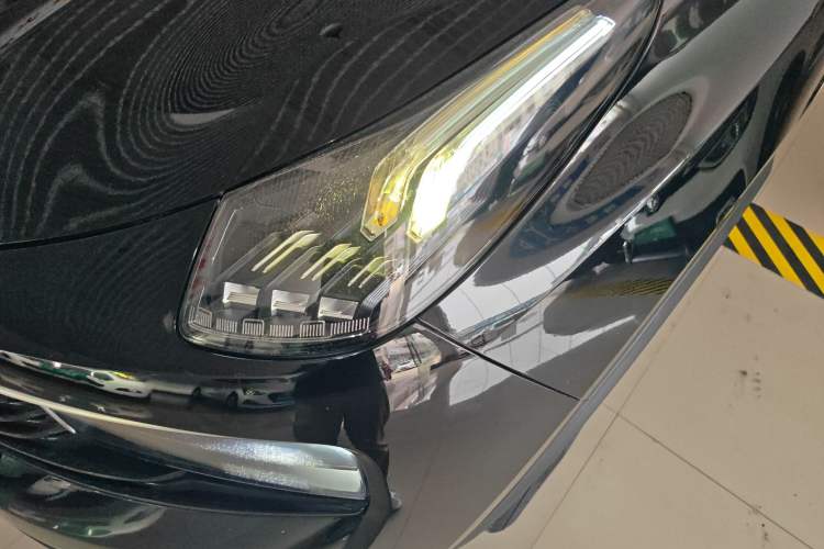 Used Lynk & Co 01 2017 2.0T Two-Wheel Drive Pro Edition Left Front Headlight