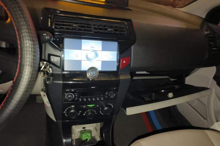 Used Citroen C-Quatre 2013 Sedan 1.6L Manual - Prestige Model Audio And AC Panel