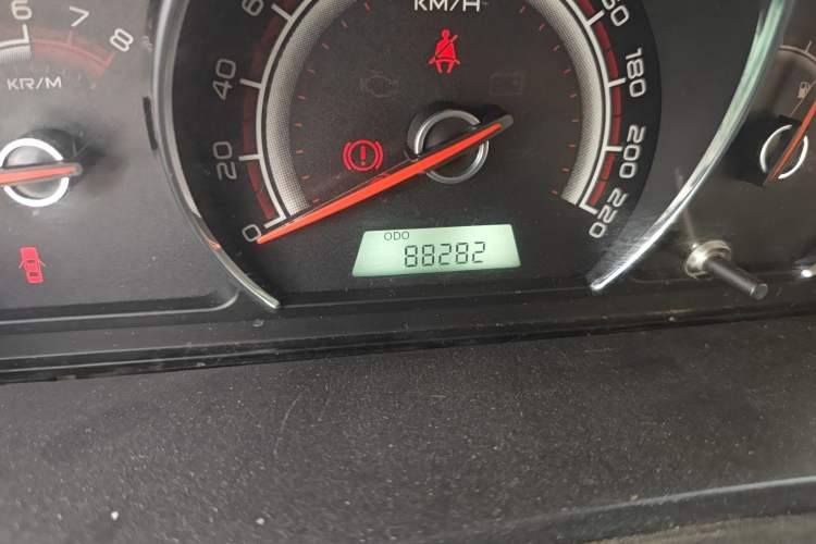 Used Baojun 630 2013 1.5L manual Comfort trim
