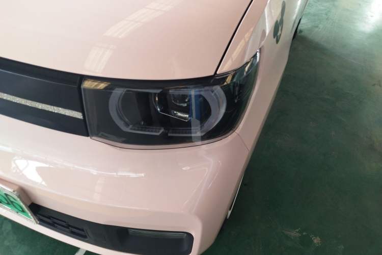 Used Wuling Hongguang MINIEV 2021 Macaron Premium Model – Lithium Iron Phosphate
