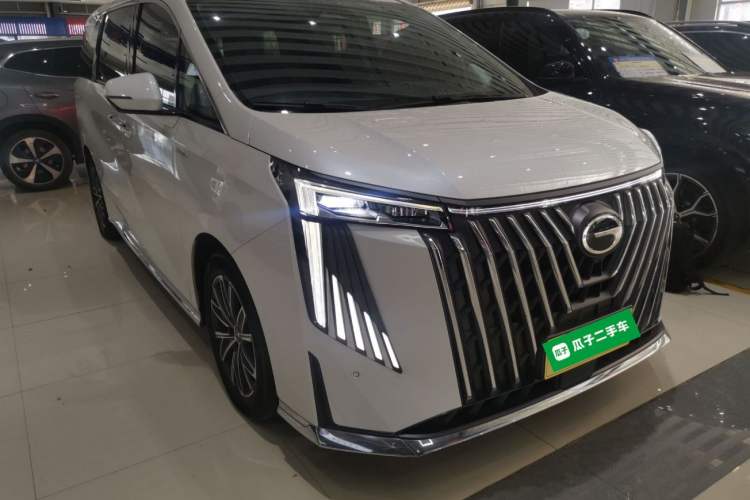 Used GAC Trumpchi M8 2024 Master Series 400T Ultimate Edition Front Right 45 Deg