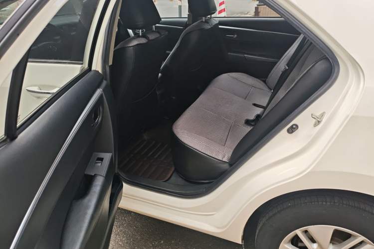 Used Toyota Corolla 2014 1.6L CVT GL