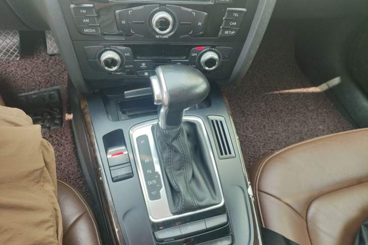 Used Audi A4L 2015 35 TFSI Automatic Standard Model
