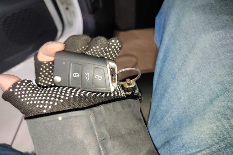 Used Volkswagen Sagitar 2021 280TSI DSG Comfort Connect Edition Vehicle Key