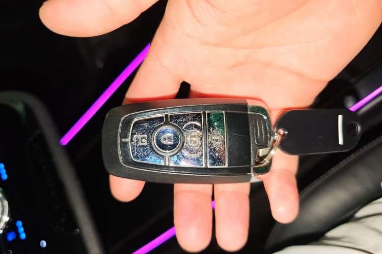 Used Lincoln Corsair 2021 2.0T Two-Wheel Drive Deluxe Edition