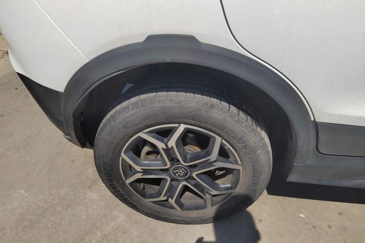 Used BYD Yuan Pro 2021 401 km Luxury Version Exterior 5