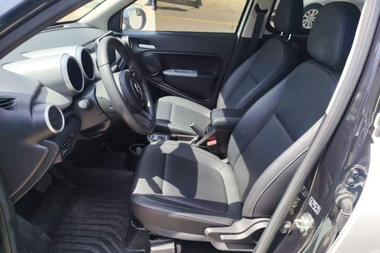 Used ORA Black Cat 2019 351 km Family Edition