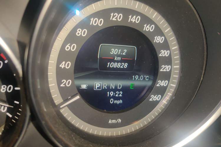 Used Mercedes-Benz C-Class 2013 C 180 CGI Classic