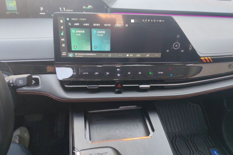 Used CHANGAN UNI-K 2021 2.0T Prestige Edition Audio And AC Panel