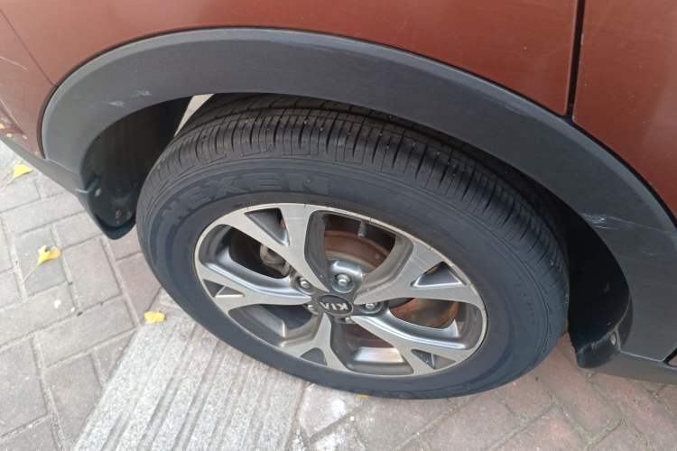 Used Kia KX3 2015 1.6L Automatic Two-Wheel Drive DLX
