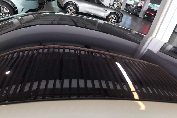 Used Xiaomi Auto SU7 2024 Rear-Drive Long-Range Intelligent Driving Version