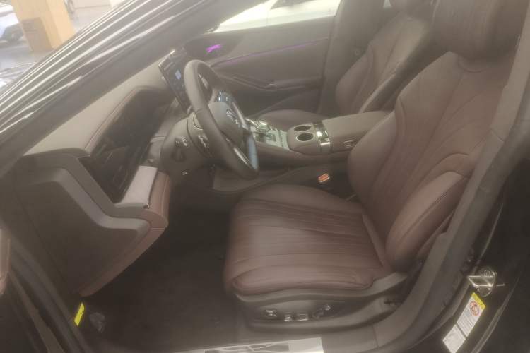 Used Denza Z9GT 2024 1100 Four-Wheel Drive Ultra Version