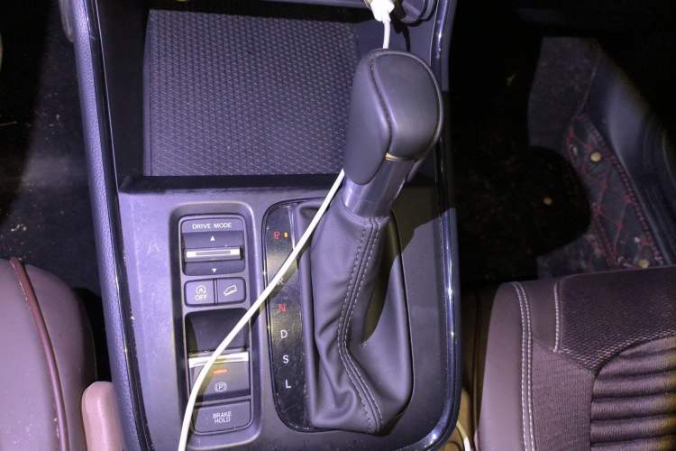 Used Honda Breeze 2025 240TURBO Two-Wheel-Drive Luxury Edition 5 Seats Gear Lever