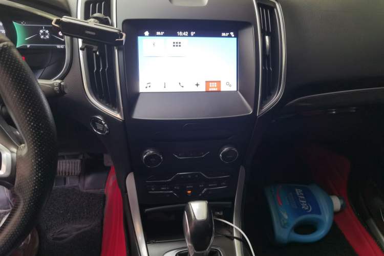 Used Ford Edge 2016 EcoBoost 245 Four-Wheel Drive Titanium Edition 7-Seater