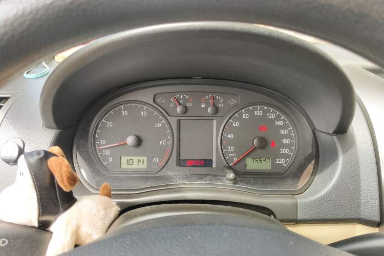 Used Volkswagen Polo 2009 Jingqing 1.6L Automatic Fashion Edition Instrument Cluster