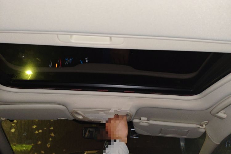 Used Ford Focus 2012 Hatchback 1.6L Automatic Fashion Edition Headliner