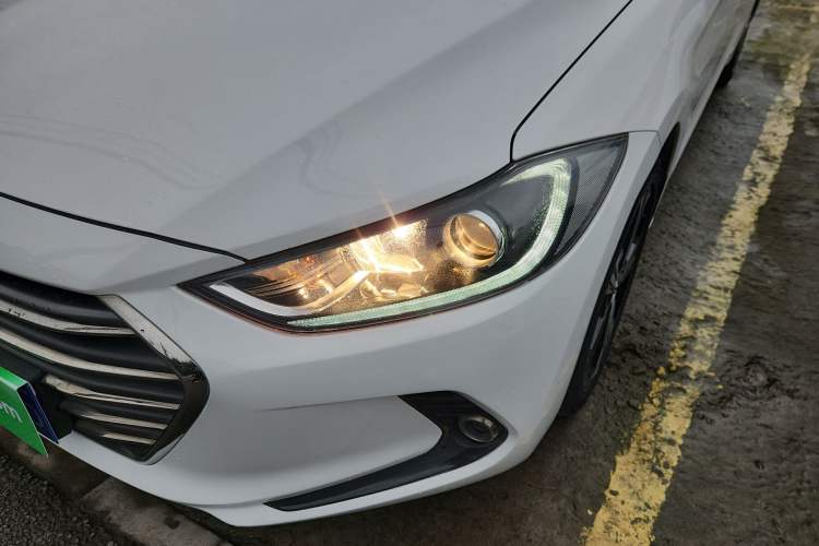 Used Hyundai Elantra (6th Generation / Lingdong) 2018 1.4T Dual-Clutch Xuan Dong · Dynamic Edition Left Front Headlight