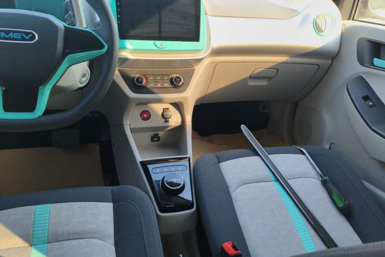 Used JMEV Xiao Qilin 2023 Joyful Edition 201km Comfort Model