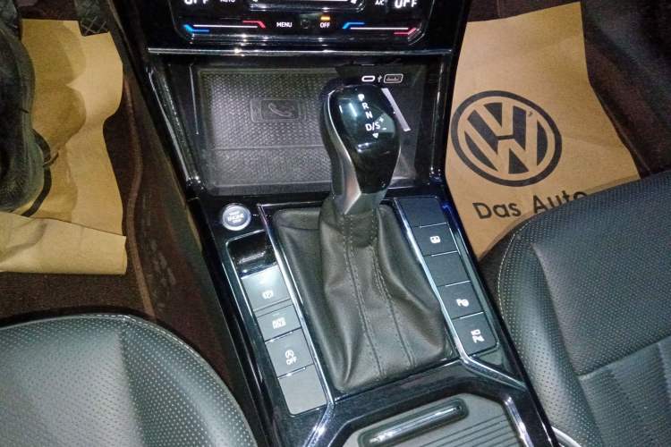 Used Volkswagen Passat 2022 330TSI Starry Luxury Edition
