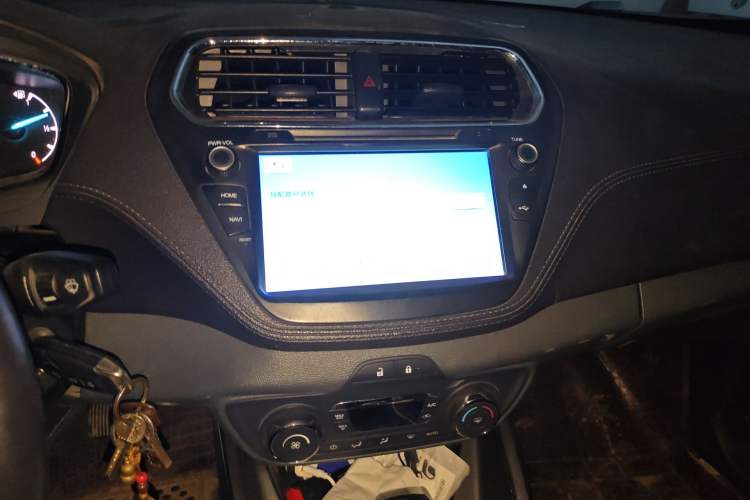 Used Ford Escort 2017 Happiness Edition 1.5L Automatic Fashion Version Audio And AC Panel