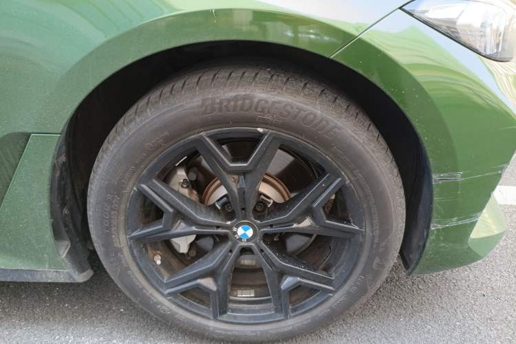 Used BMW i3 2025 eDrive 35 L Right Front Wheel Hub