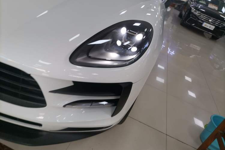 Used Porsche Macan 2018 Macan 2.0T