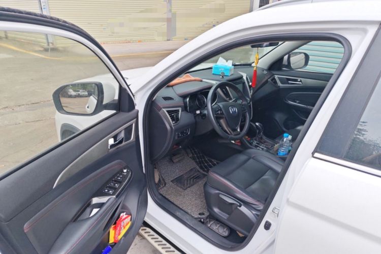 Used Changan CS75 2017 Shangkui Edition 1.5T Automatic Fengxiang Model