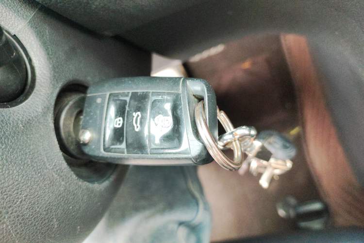 Used Volkswagen Golf Sportsvan 2016 230TSI Automatic Trend Edition
