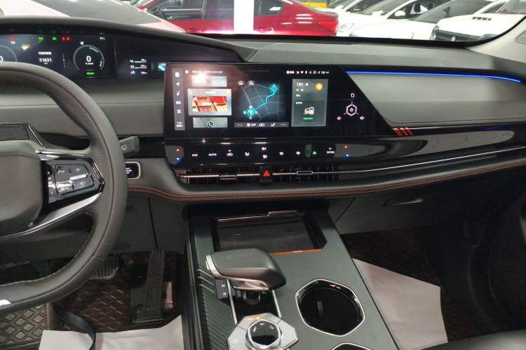 Used Changan UNI-K iDD 2022 Blue Whale iDD 130km 1.5T Prestige Model