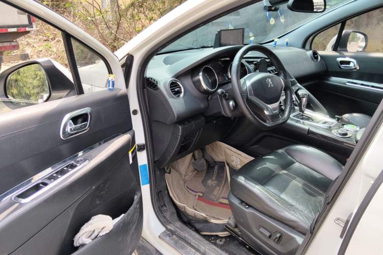 Used Peugeot 3008 2013 1.6THP Automatic Prestige Edition Driver Seat