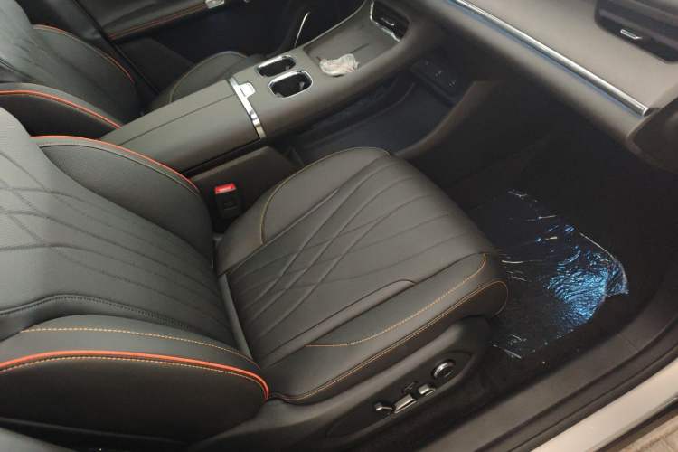 Used CHANGAN NEVO Q07 2025 215 Prestige Edition Right Front Seat