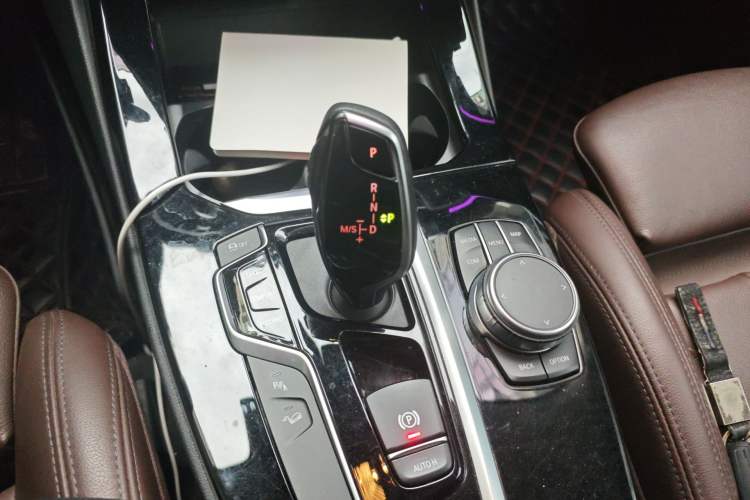 Used BMW X3 2021 xDrive28i Luxury Package Gear Lever