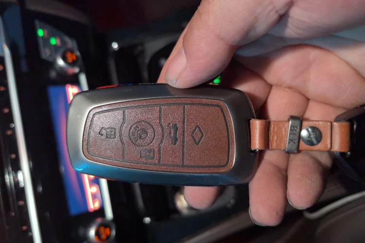 Used BMW 5 Series 2014 525Li Luxury Design Package