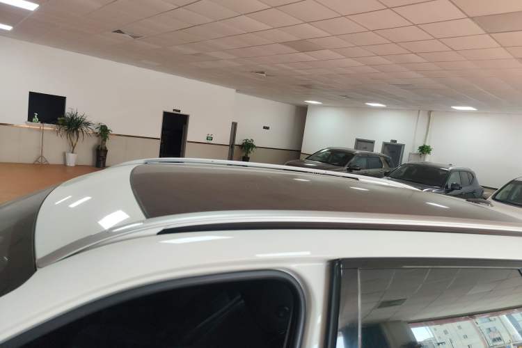 Used Land Rover Discovery Sport 2016 2.0T SE
