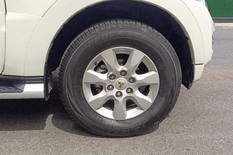 Used Mitsubishi Pajero 