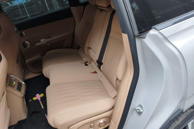 Used EXEED Star Era ET 2024 Extended-Range 240 Ultra All-Wheel Drive Left Rear Seat