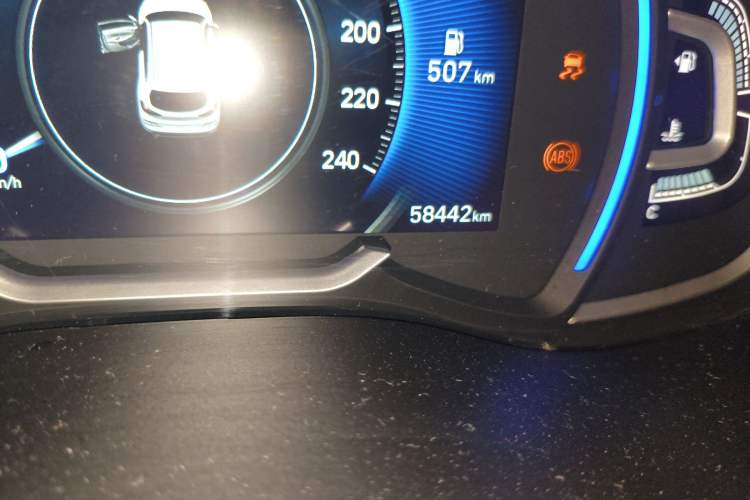 Used Hyundai Tucson 2019 280TGDi Dual-Clutch Two-Wheel Drive Fashion Edition China VI Standard
