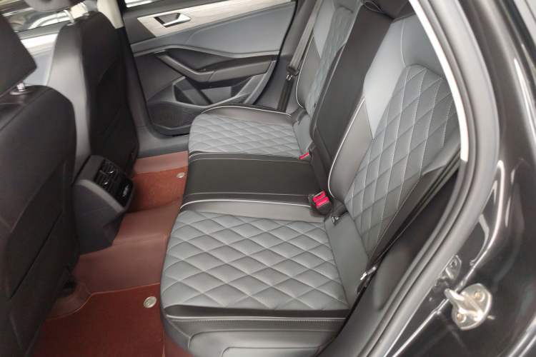 Used Volkswagen Sagitar 2023 200TSI DSG Excellence Edition Left Rear Seat