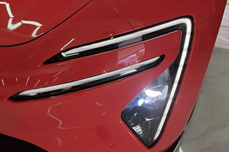 Used Avatr 06 2025 Pro Range-Extended Edition Left Front Headlight